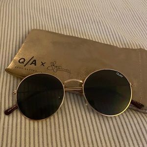 Quay Mod Star Sunglasses